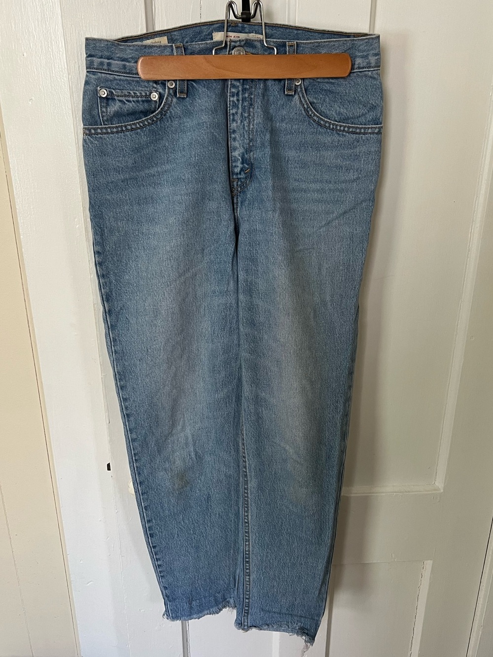 Levi Light Wash Mom Jeans